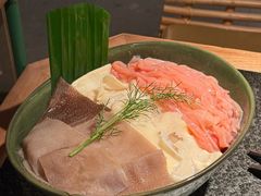 -三出山火锅(南京万象天地店)