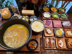 -银米·云南传统过桥米线(双廊黑金冠店)