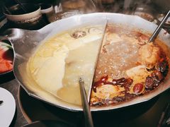 红颜花胶鸡锅-湊湊火锅·茶憩(杭州湖滨银泰in77店)
