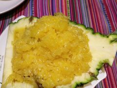 -香巴拉云南餐厅(华莱坞店)