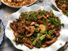 尖椒肥肠-瑜瑜饭馆