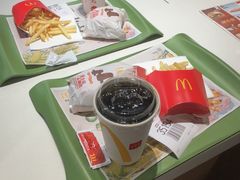 -麦当劳(百联西郊购物中心店)