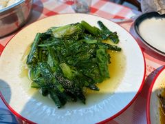 炒油麦菜-洪霞餐馆·川菜·鲜货现炒(两江春城店)