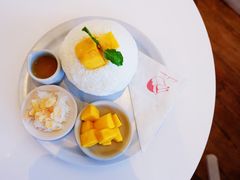 芒果雪冰-Cheevit Cheeva(Sirimangkalajarn)