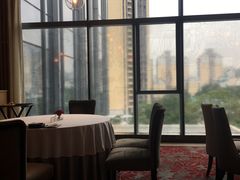 -珠海拱北口岸富华里中海雅高铂尔曼酒店