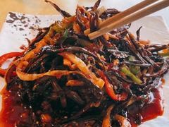 咸辣椒-海兰江石锅饭(水上店)