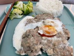 流沙咸蛋黄肉饼饭-新荔园茶餐厅(荔湾区府宿舍大院店)