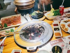 -喜来稀肉(北外滩白玉兰广场店)