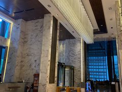 -上海漕河泾万丽酒店