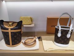 -海星奢选二手奢侈品手表包包鉴定回收寄卖(墨玉南路店)