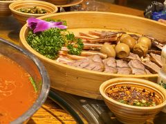 -亮欢寨酸汤鱼(沙冲路店)
