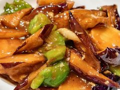 -关东小磨东北菜(上海长风大悦城店)