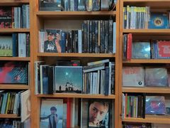 -M.F CDshop唱片店