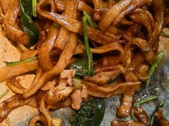 -潮界(LU·ONE凯德晶萃广场店)