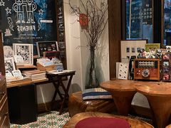 -橡皮书店(翠湖北路店)