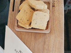 -壹山树咖啡(西港花园店)