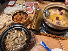-邹开喜·炭炉鸡煲·海鲜火锅(虹口足球场店)