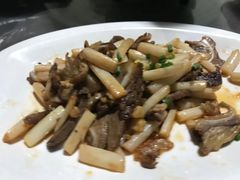 酸藕带脆骨-小杨酒家(华苑小区店)