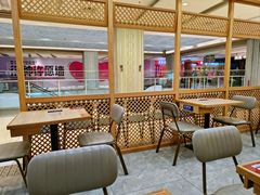 -花馬肆.云南过桥米线(汉神购物广场现场熬汤店)