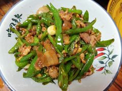 -金鹏口味馆(湘潭县城金鹏小区店)