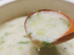 -四点金粥底火锅(沂州里店)