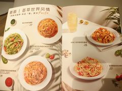-必胜客(WOW中心城店)