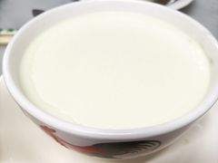 双皮奶-黄师奶甜品店