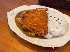 咖喱炸猪排堤坝饭-Ginko银子(青龙街店)