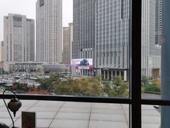 -香格里拉鱼跃地中海西餐厅·牛排披萨