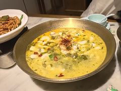 -小河村•南京鱼鲜乡土家常菜(油坊桥店)