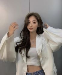 -东秀护肤造型