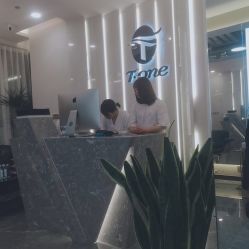 -AYO SALON