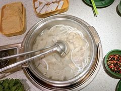 -润园四季椰子鸡火锅(海上世界店)