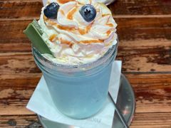 蓝莓优格奶昔-MIKAKU(万达广场上海宝山店)