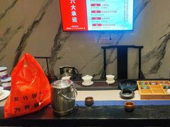 -忆江南·临江鱼馆