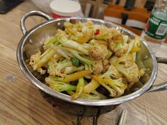 -江城燕子大排档(江汉路步行街店)