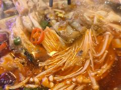 -海盗船. 龙虾烧烤. 酒馆