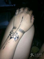 手臂纹身-XTATTOO海娜手绘