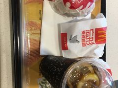 -麦当劳(乳山路店)