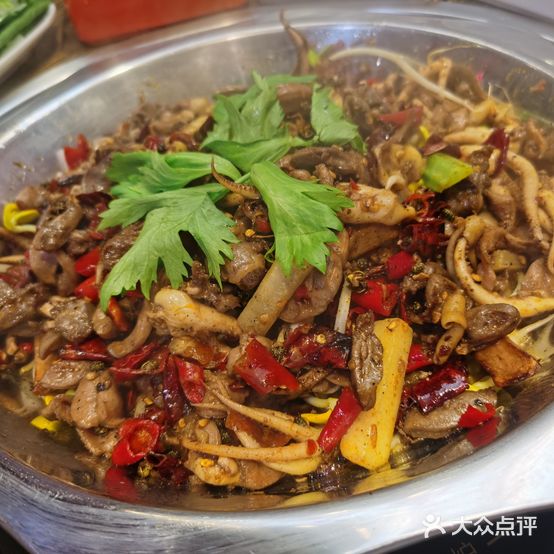 古镇鸡杂(假日花园店)