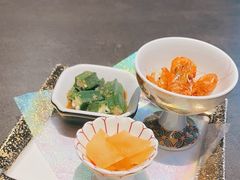 -铭牛烧肉·和牛海鲜自助(高新月牙湖店)