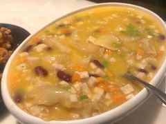 -港丽餐厅(高德置地店)