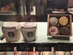 -星巴克(北京广渠门名敦道店)