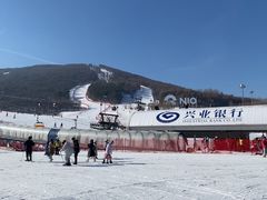 -中旅松花湖滑雪场