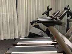 -上海外滩老码头亚朵酒店