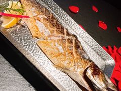 -蟹犇前•帝王蟹雪蟹(陆家嘴店)