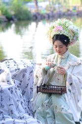 -梦回汉唐汉服旗袍体验馆(拙政园店)