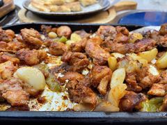 -老东镇啤酒屋海鲜加工·蒸汽海鲜·海鲜烧烤(台东店)