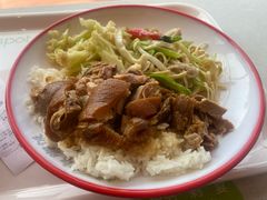 -金桥现代产业园区-停车场