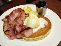 -Pancakes on the rocks(Darling Harbour)